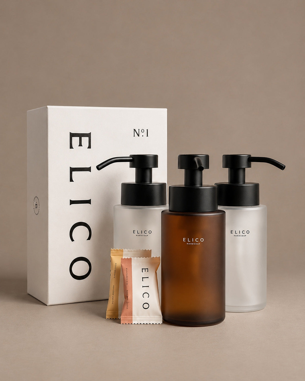 Handtvålstrio: tre handtvålsdispensrar i glas med refills