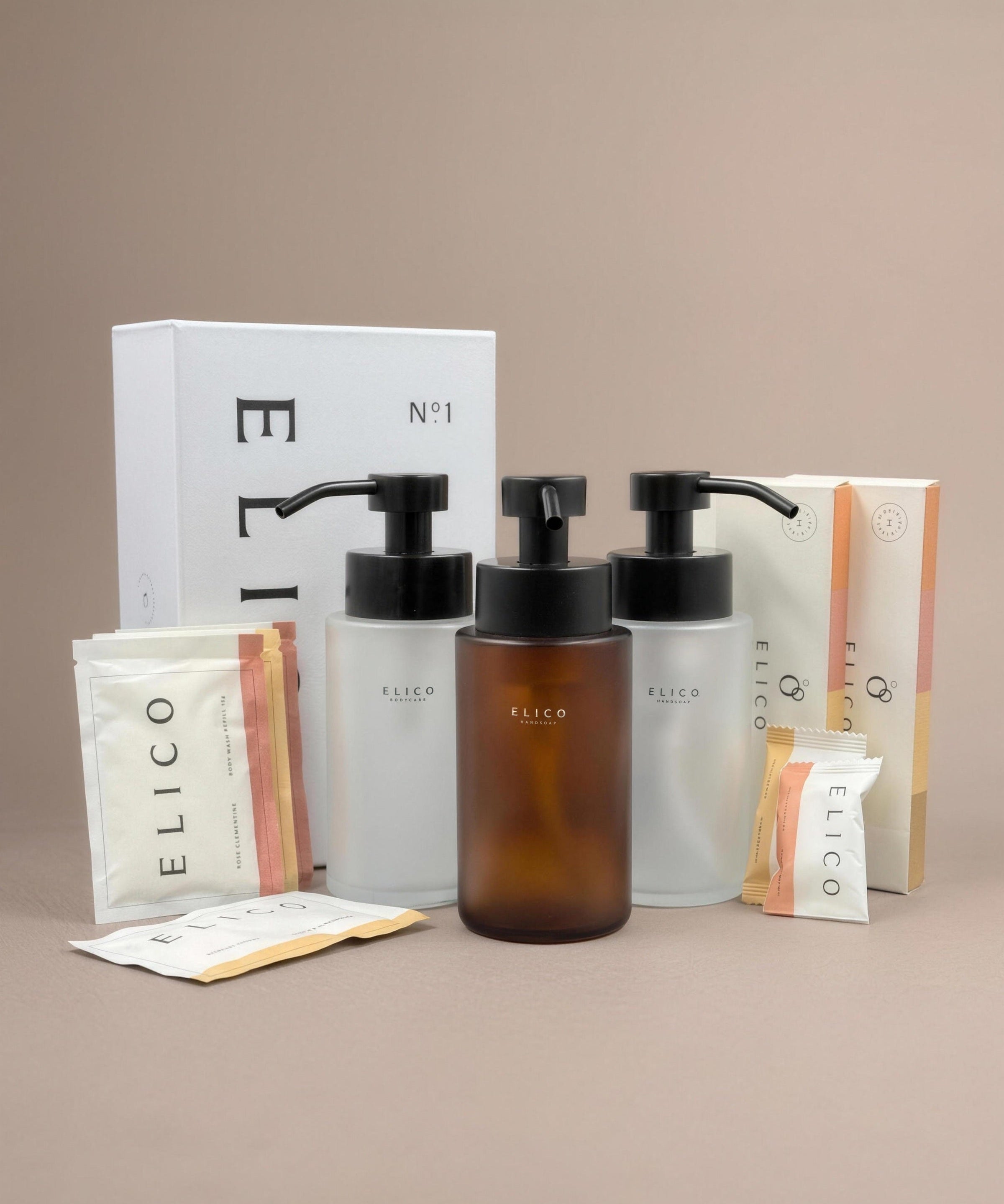 Hela hemmet: två handtvålsdispensrar, en body wash-dispenser, refills och Mini Deo