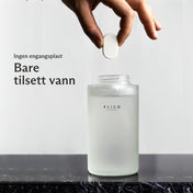Refill såpe tablett til håndsåpe fra Elico, blandes med vann i glassdispenser – uten engangsplast"